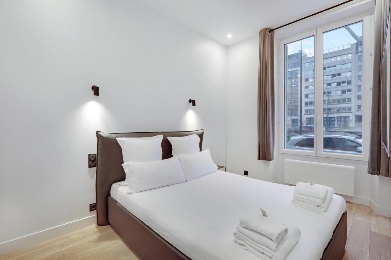 Pick A Flat'S Apartment In Neuilly Sur Seine - Avenue Charles De Gaulle Neuilly-sur-Seine Exterior foto
